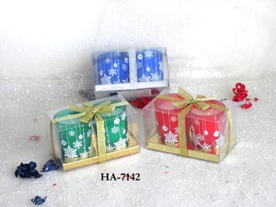 Scented candles filled in glass holder set