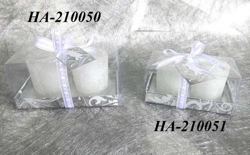 Scented candles filled in glass holder set