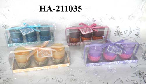 scented candles with glass holder in gift box